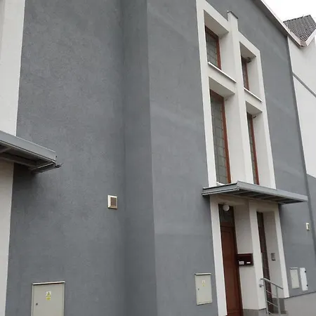 Apartment Apartman 50 Mlade Buky
