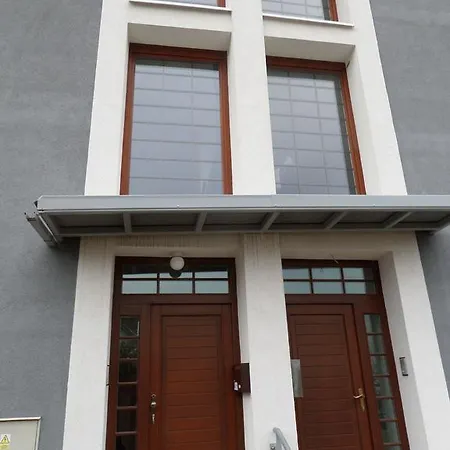 Apartman 50 * Mlade Buky